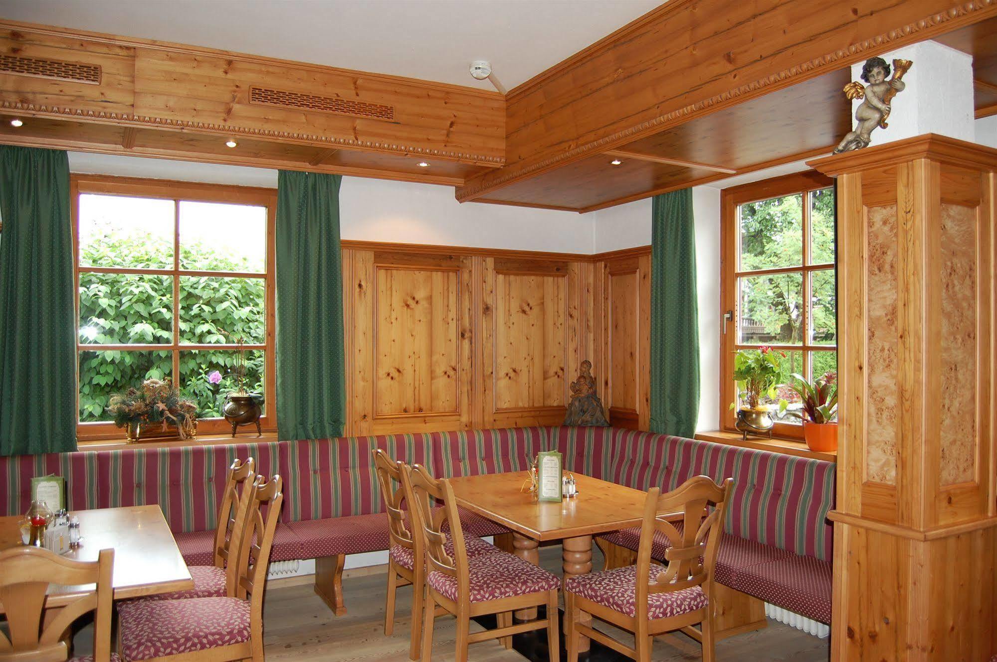 Classic Rooms By Crystal Sankt Johann in Tirol Exteriér fotografie